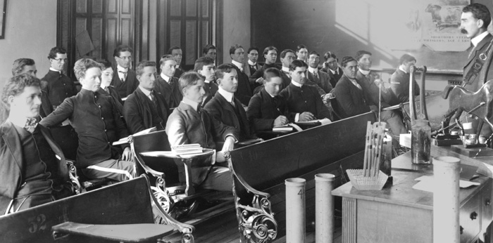 Professor Mumford teaches an early animal husbandry class.