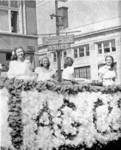 Ag Club queen candidates at the last Farmers' Fair in 1957. Courtesy University Archives.