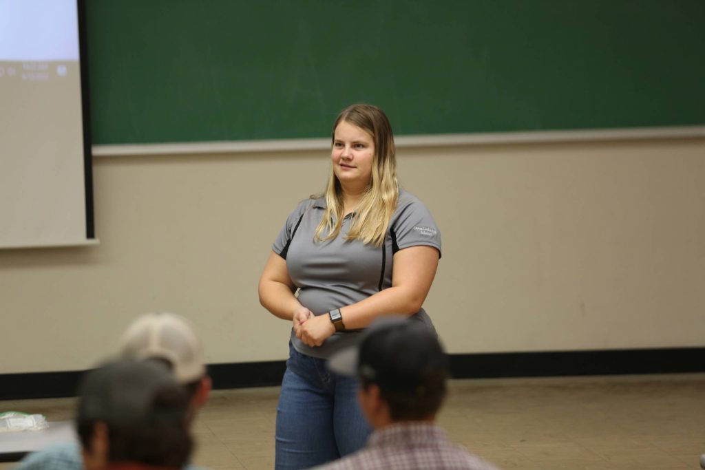 The AG_ED_LD 4001 course allows agricultural education majors the opportunity gain actual classroom experience.