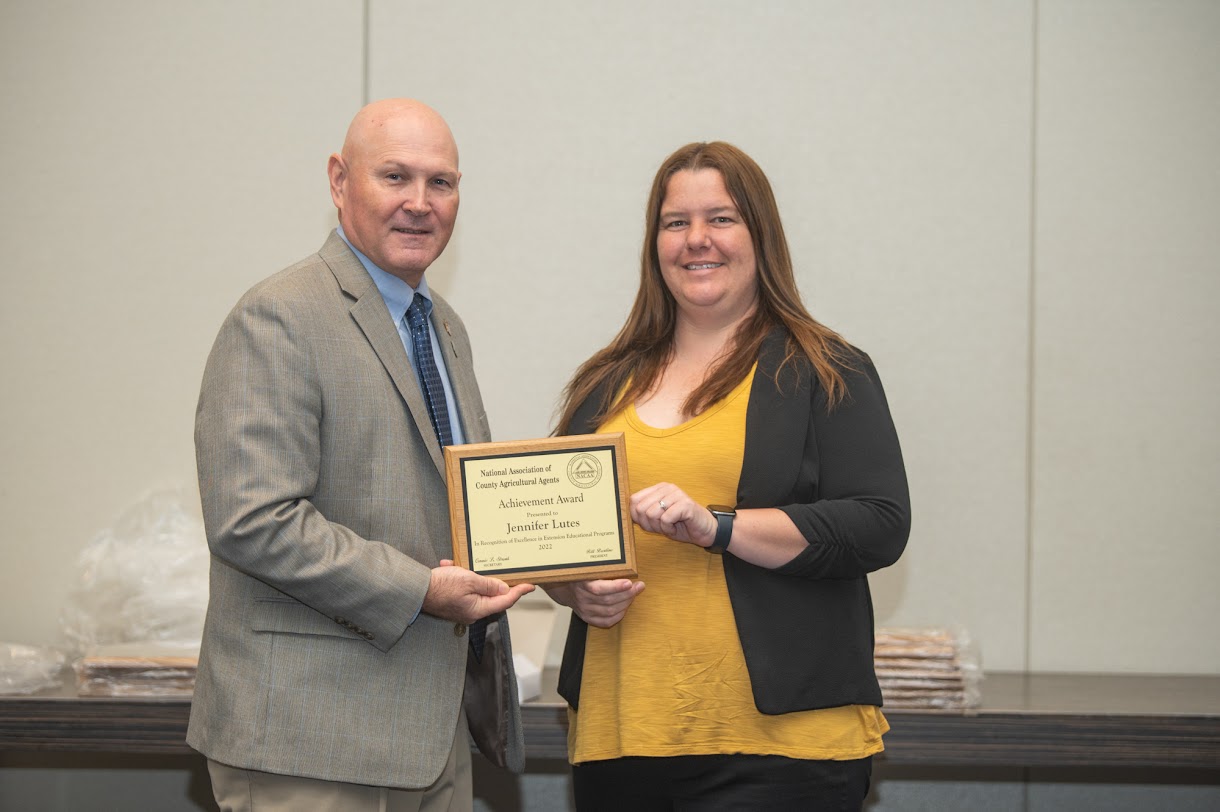 Jennifer Lutes receives NACAA Achievement Award // College of ...