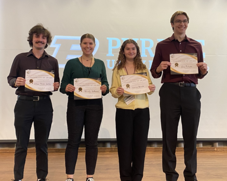 Biochemistry and Plant Sciences Students win awards at 2024 Midwest