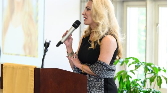 Wendy Reinhardt Kapsak honored with 2025 FNES Column&nbsp;Award (click to read)